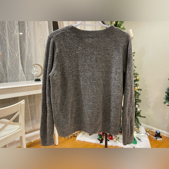 H&M Cozy Heather Grey Sweater with Decorative Sequin Bow - Picture 4 of 4